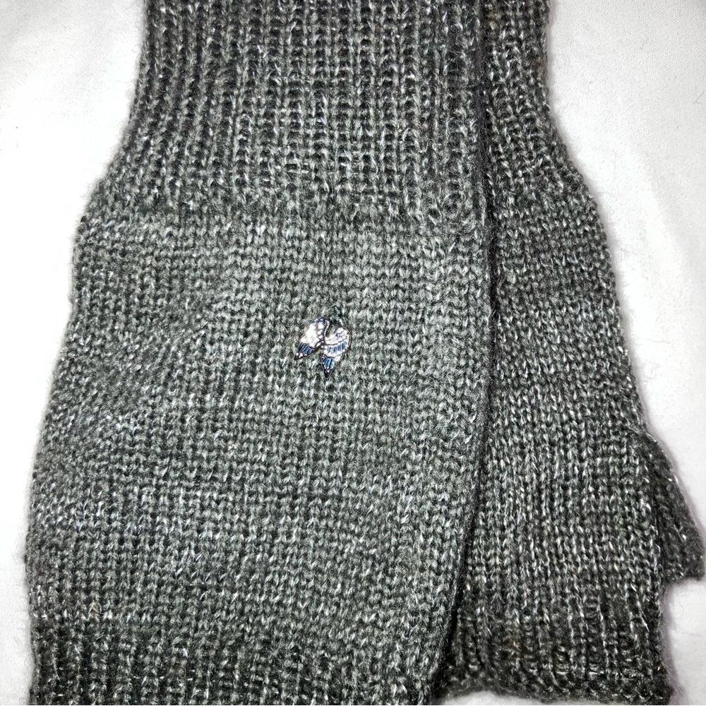Victorias Secret Cozy Gray Silver Sparkly Fingerless Elbow Length Gloves Wings - Picture 4 of 4